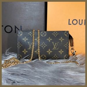 ❌SOLD! Louis Vuitton mini Pouch